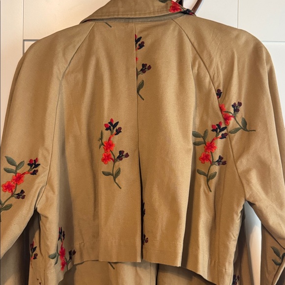 Anthropologie Cartonnier Floral Embroidered Tan Trench Coat - Picture 8 of 11